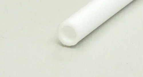 Vantbeskyttelse 6mm hvid (rød)