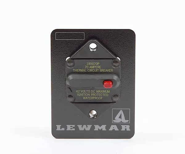 Automatsikring 12V 70A.