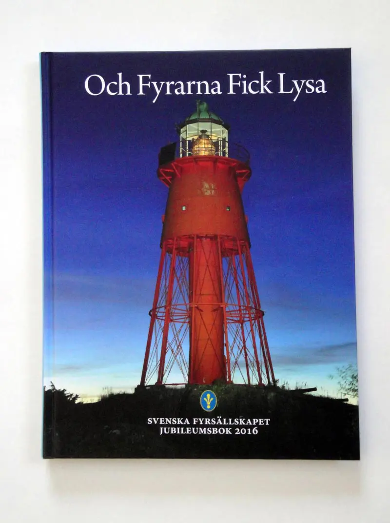 og fyrarna fick lysa