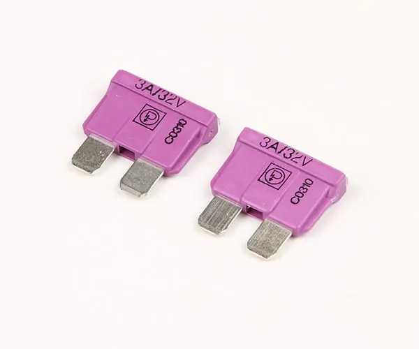 Product Image for Fladstiftsikring 3a lilla fp=2st
