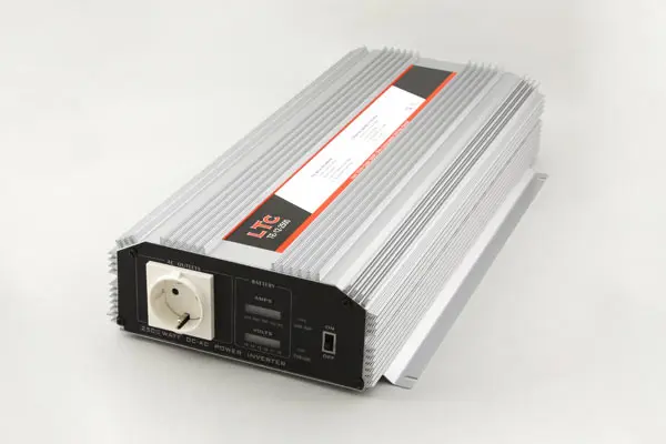 Inverter 12-230V 2500W
